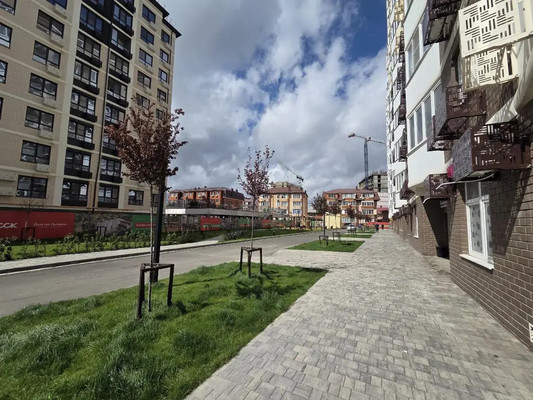 Сдам однокомнатную (1-комн.) квартиру, Луговая ул, 7к6, Яблоновский пгт