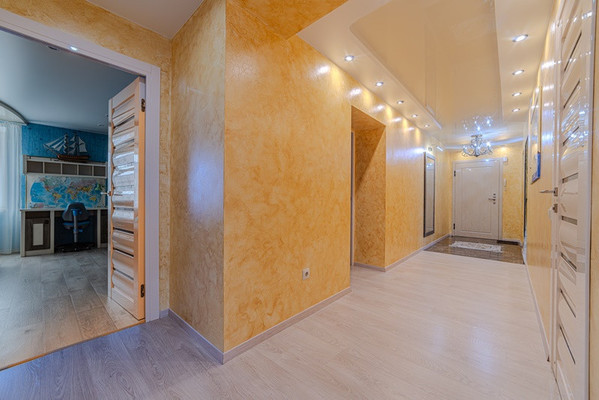 Продам многокомнатную квартиру, Олимпийская ул, 15, Засечное с