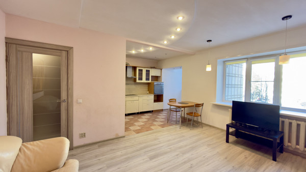 Продам двухкомнатную (2-комн.) квартиру, Советская ул, 1, Сыктывкар г