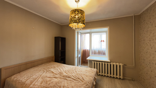 Продам двухкомнатную (2-комн.) квартиру, Советская ул, 1, Сыктывкар г