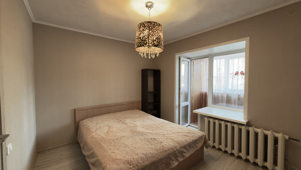 Продам двухкомнатную (2-комн.) квартиру, Советская ул, 1, Сыктывкар г