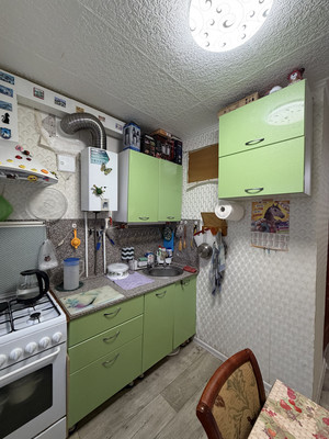 Продам двухкомнатную (2-комн.) квартиру, 21-й мкр, 12, Октябрьский г