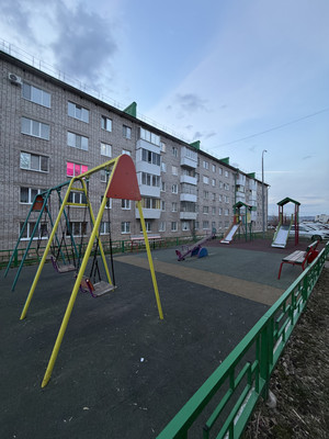 Продам двухкомнатную (2-комн.) квартиру, 21-й мкр, 12, Октябрьский г