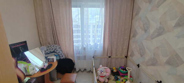 Продам двухкомнатную (2-комн.) квартиру, Комсомольская ул, 133к2, Батайск г