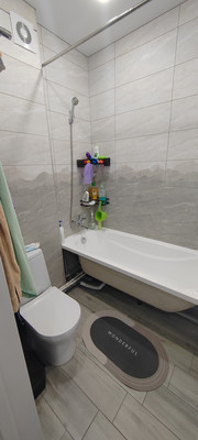 Продам двухкомнатную (2-комн.) квартиру, Комсомольская ул, 133к2, Батайск г