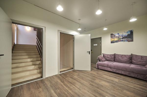 Продам коммерческое помещение 1 323,9 м2, Ленинградское ш, 303ка, Москва г