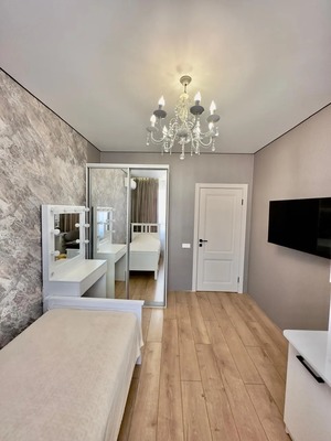 Продам трехкомнатную (3-комн.) квартиру, им. Ивана Беличенко ул, 92к1, Краснодар г