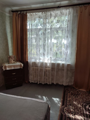 Продам комнату в 3-комн. квартире, Пионерская ул, 10, Нахабино рп