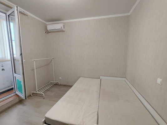 Продам однокомнатную (1-комн.) квартиру, Маршала Жукова пр-кт, 23/1, Ростов-на-Дону г