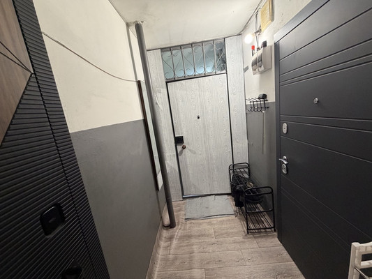Продам трехкомнатную (3-комн.) квартиру, Победы пр-кт, 49, Комсомольск-на-Амуре г