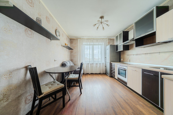 Продам однокомнатную (1-комн.) квартиру, Витебский пр-кт, 85к3, Санкт-Петербург г