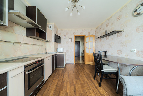 Продам однокомнатную (1-комн.) квартиру, Витебский пр-кт, 85к3, Санкт-Петербург г