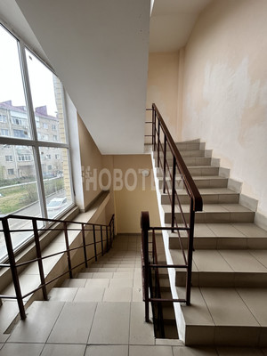 Продам однокомнатную (1-комн.) квартиру, Ярославского ул, 100Б, Горячий Ключ г