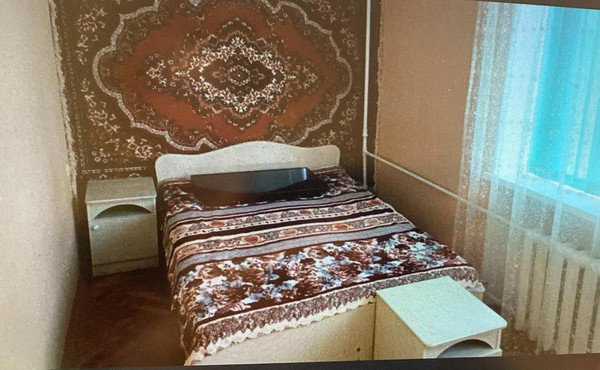 Продам двухкомнатную (2-комн.) квартиру, Новороссийская ул, 153, Армавир г