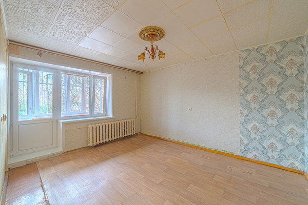 Продам двухкомнатную (2-комн.) квартиру, Ватутина ул, 10, Пенза г