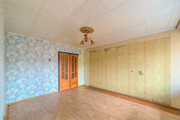 Продам двухкомнатную (2-комн.) квартиру, Ватутина ул, 10, Пенза г