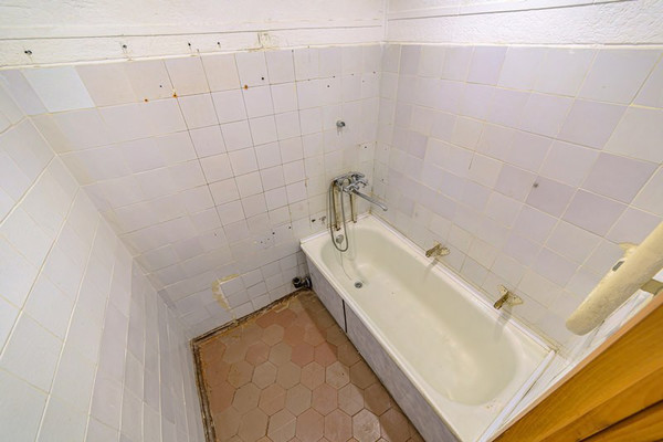 Продам двухкомнатную (2-комн.) квартиру, Ватутина ул, 10, Пенза г