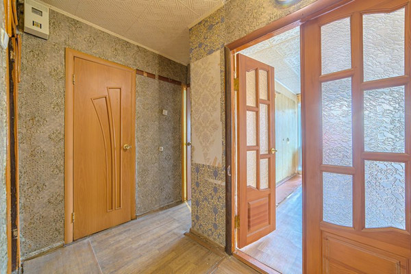 Продам двухкомнатную (2-комн.) квартиру, Ватутина ул, 10, Пенза г