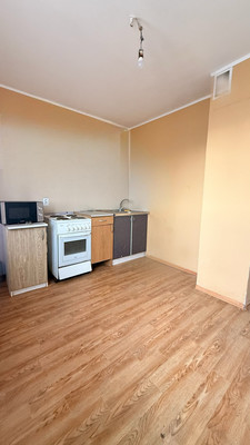 Продам двухкомнатную (2-комн.) квартиру, им. Репина проезд, 40, Краснодар г