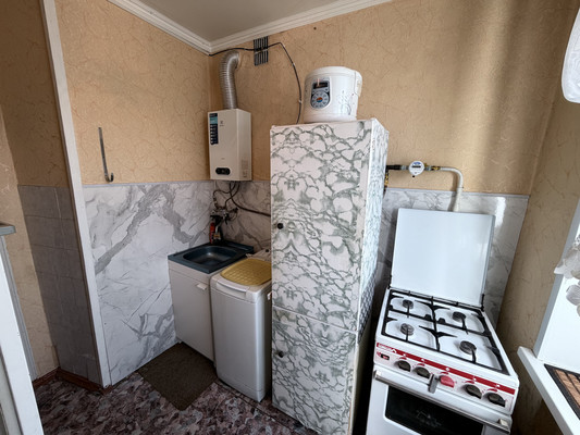 Продам двухкомнатную (2-комн.) квартиру, Авангардная ул, 155, Казань г