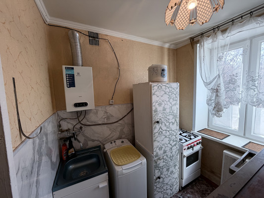 Продам двухкомнатную (2-комн.) квартиру, Авангардная ул, 155, Казань г