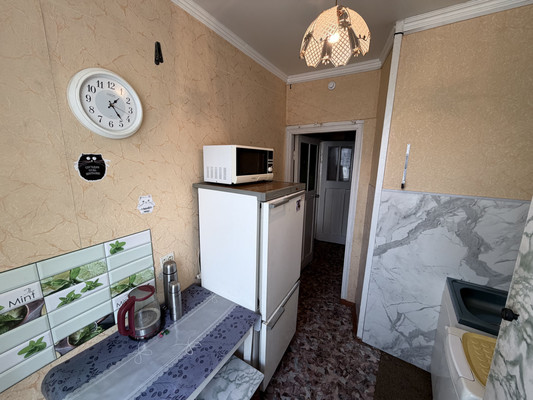 Продам двухкомнатную (2-комн.) квартиру, Авангардная ул, 155, Казань г