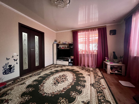 Продам дом, Земляничная ул, 40к2, Рязань г, 0 км от города