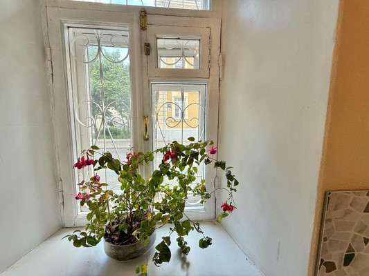 Продам трехкомнатную (3-комн.) квартиру, Пушкарёв пер, 20/17, Москва г