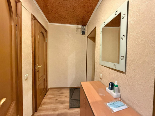 Продам трехкомнатную (3-комн.) квартиру, Пушкарёв пер, 20/17, Москва г