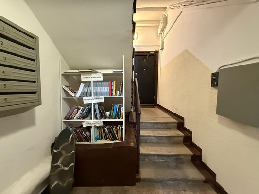 Продам трехкомнатную (3-комн.) квартиру, Пушкарёв пер, 20/17, Москва г