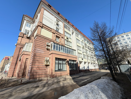 Продам трехкомнатную (3-комн.) квартиру, Коминтерна ул, 127, Нижний Новгород г