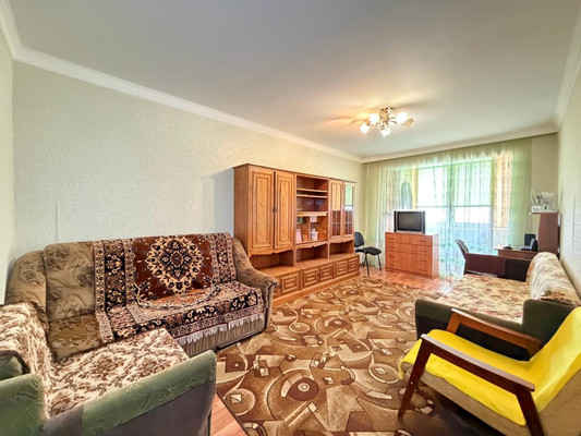 Продам однокомнатную (1-комн.) квартиру, Калмыкова ул, 233, Вольный Аул кп