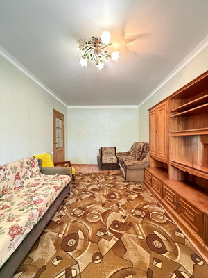 Продам однокомнатную (1-комн.) квартиру, Калмыкова ул, 233, Вольный Аул кп