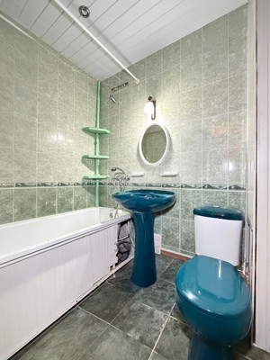 Продам однокомнатную (1-комн.) квартиру, Калмыкова ул, 233, Вольный Аул кп