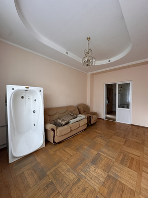 Продам многокомнатную квартиру, Верхненольная ул, 11, Ростов-на-Дону г