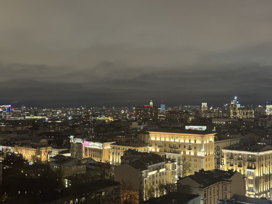 Продам многокомнатную квартиру, Смоленский б-р, 6-8, Москва г