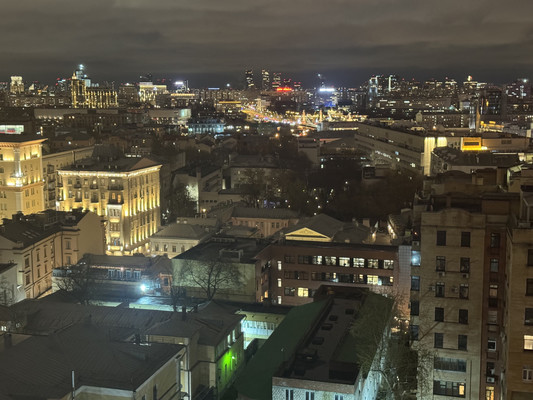 Продам многокомнатную квартиру, Смоленский б-р, 6-8, Москва г