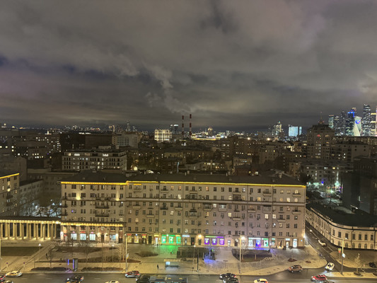 Продам многокомнатную квартиру, Смоленский б-р, 6-8, Москва г