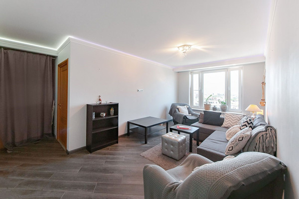 Продам многокомнатную квартиру, Смоленский б-р, 6-8, Москва г