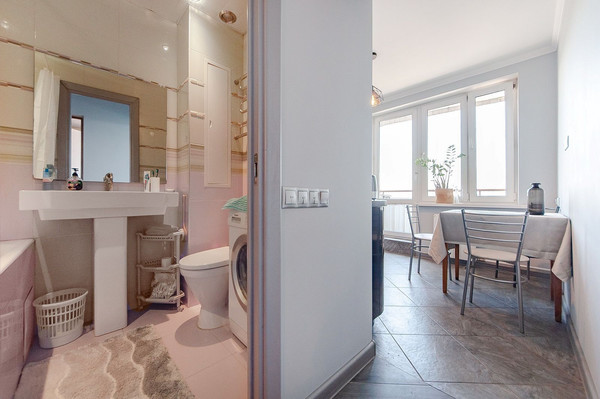 Продам многокомнатную квартиру, Смоленский б-р, 6-8, Москва г