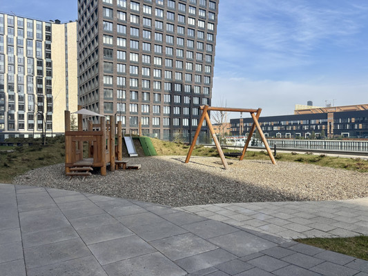 Продам трехкомнатную (3-комн.) квартиру, Корабельная ул, 1, Москва г