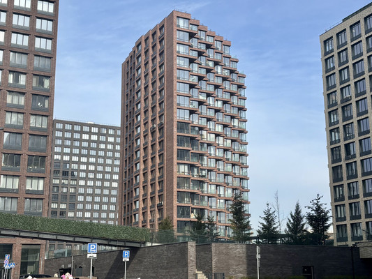 Продам трехкомнатную (3-комн.) квартиру, Корабельная ул, 1, Москва г