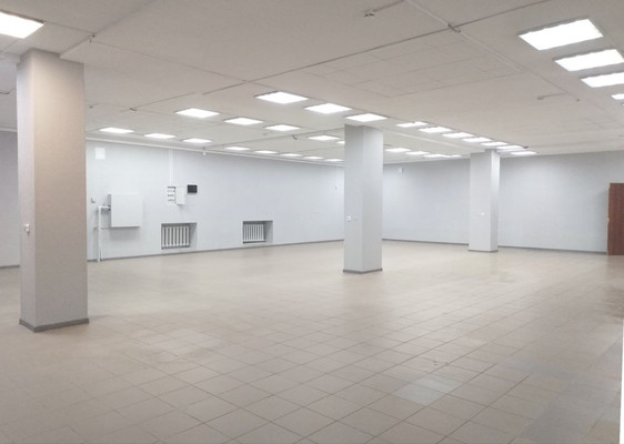 Сдам торговое помещение 325,5 м2, Искры ул, 1, Советск г