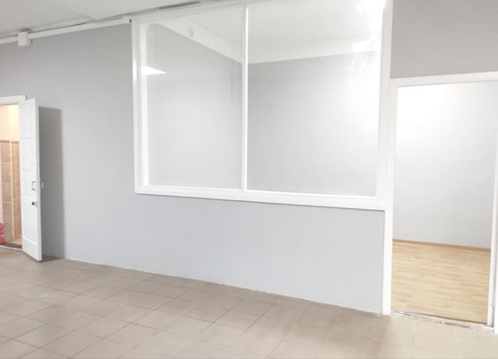 Сдам торговое помещение 325,5 м2, Искры ул, 1, Советск г