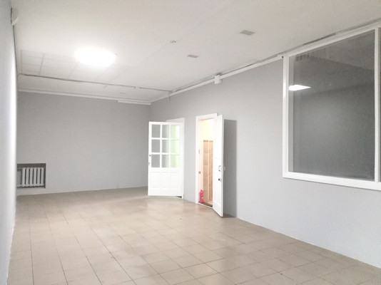 Сдам торговое помещение 325,5 м2, Искры ул, 1, Советск г