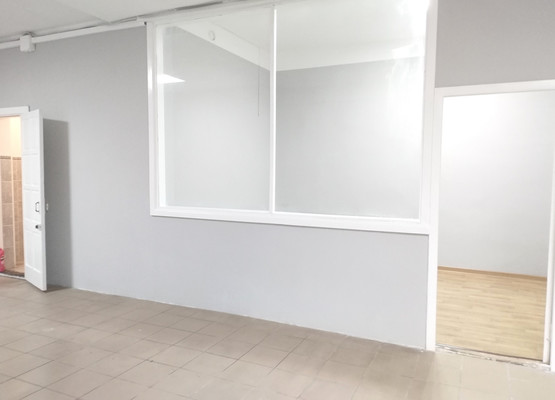 Сдам торговое помещение 325,5 м2, Искры ул, 1, Советск г