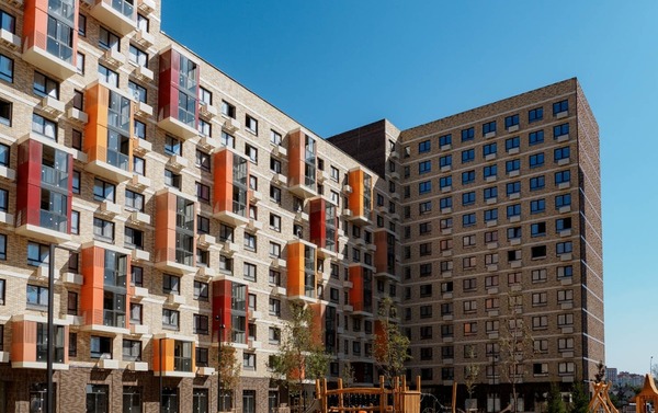 Продам трехкомнатную (3-комн.) квартиру, Новомосковская ул, 1к4, Москва г