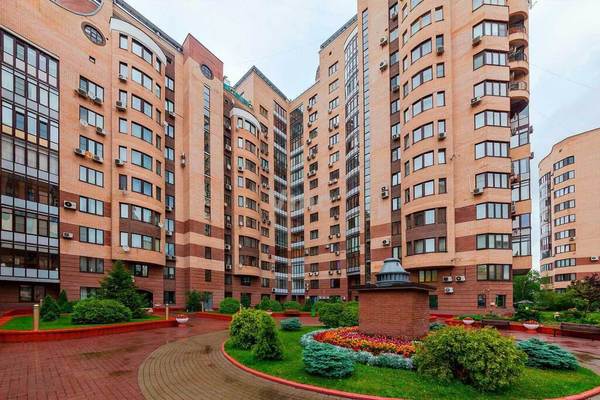 Сдам трехкомнатную (3-комн.) квартиру, Протопоповский пер, 17 2, Москва г