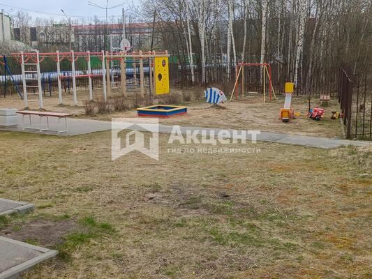 Продам однокомнатную (1-комн.) квартиру, Отдельная ул, 4, Иваново г