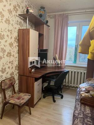 Продам двухкомнатную (2-комн.) квартиру, Ленинградская ул, 5, Иваново г